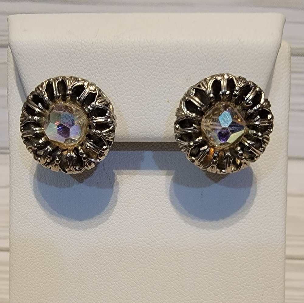 Vintage Aurora Borealis Rhinestone Flower Clip On Earrings Silver Tone AB